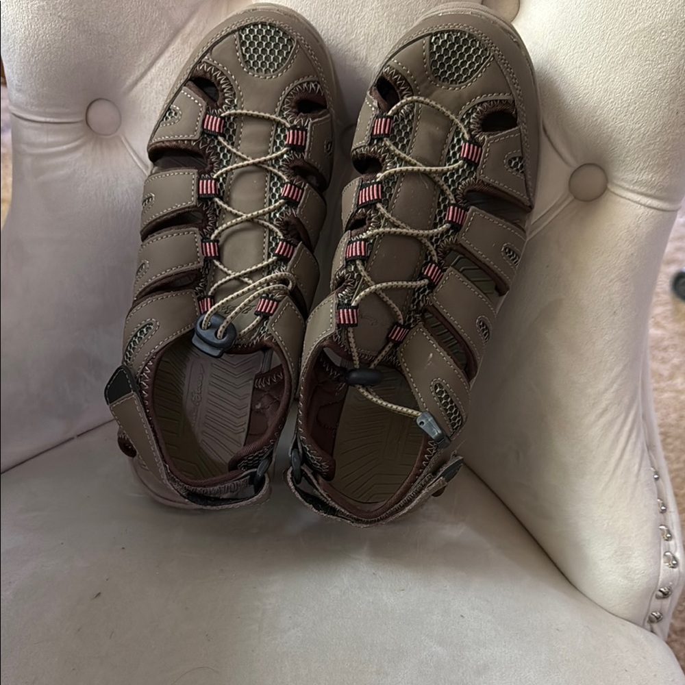 NWOT Eddie Bauer Brown Sandals